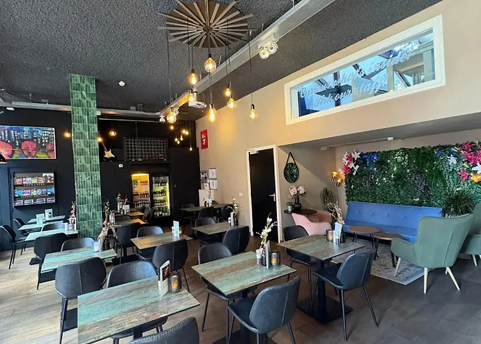 Kings Inn City Hostel