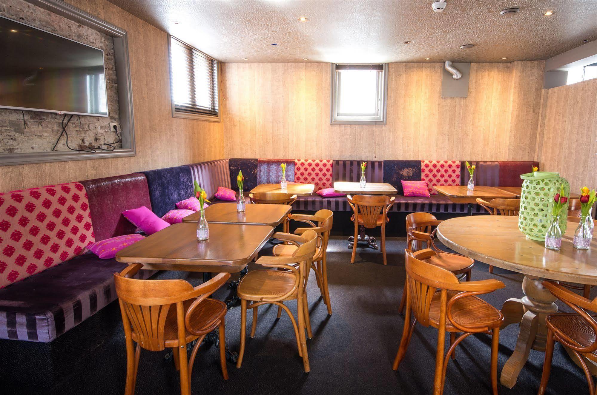 Kings Hostel