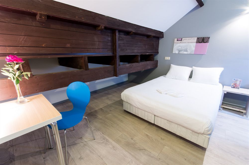 Kings Hostel